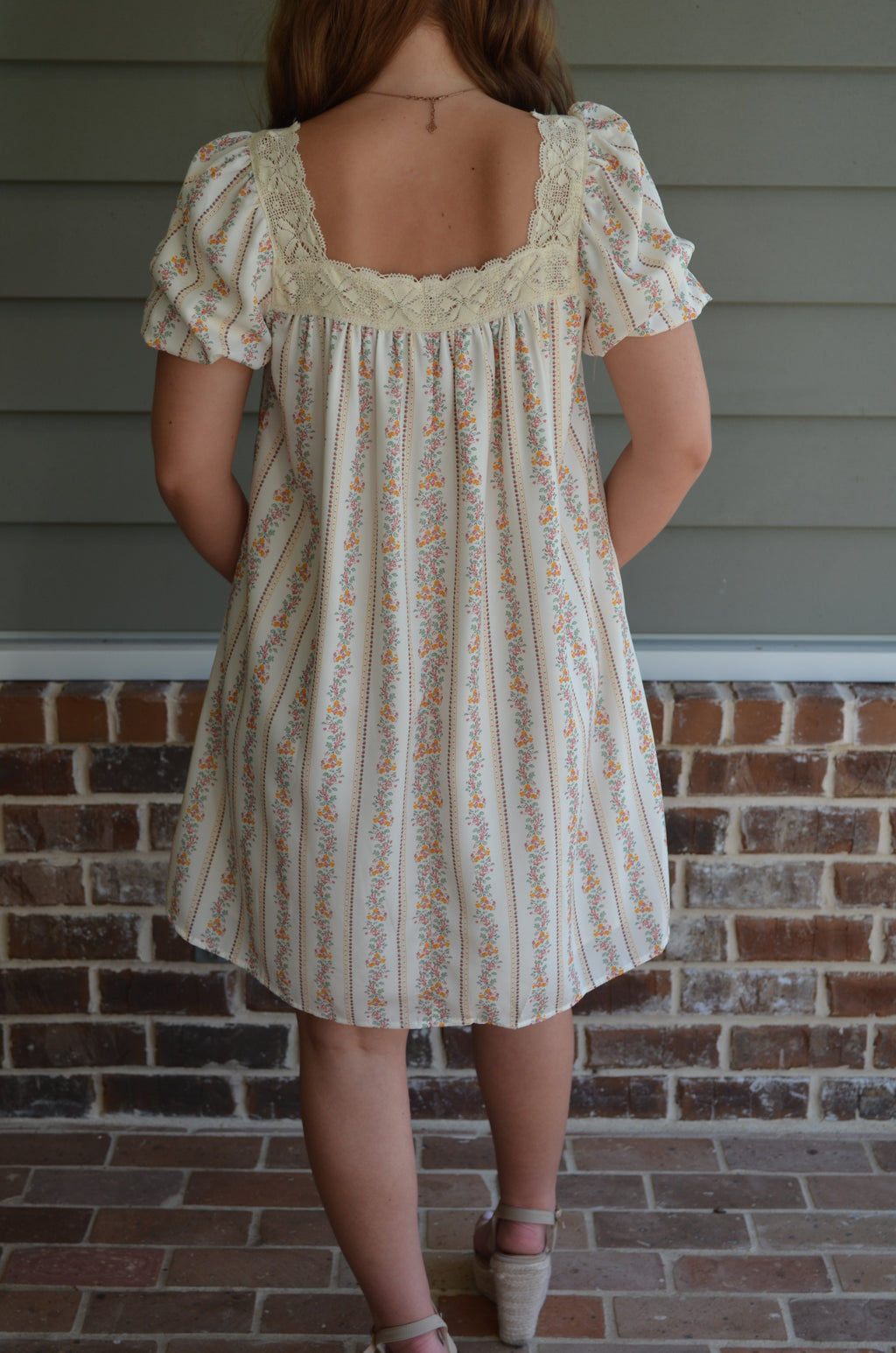Floral Contrast Ribbon Square Mini Dress